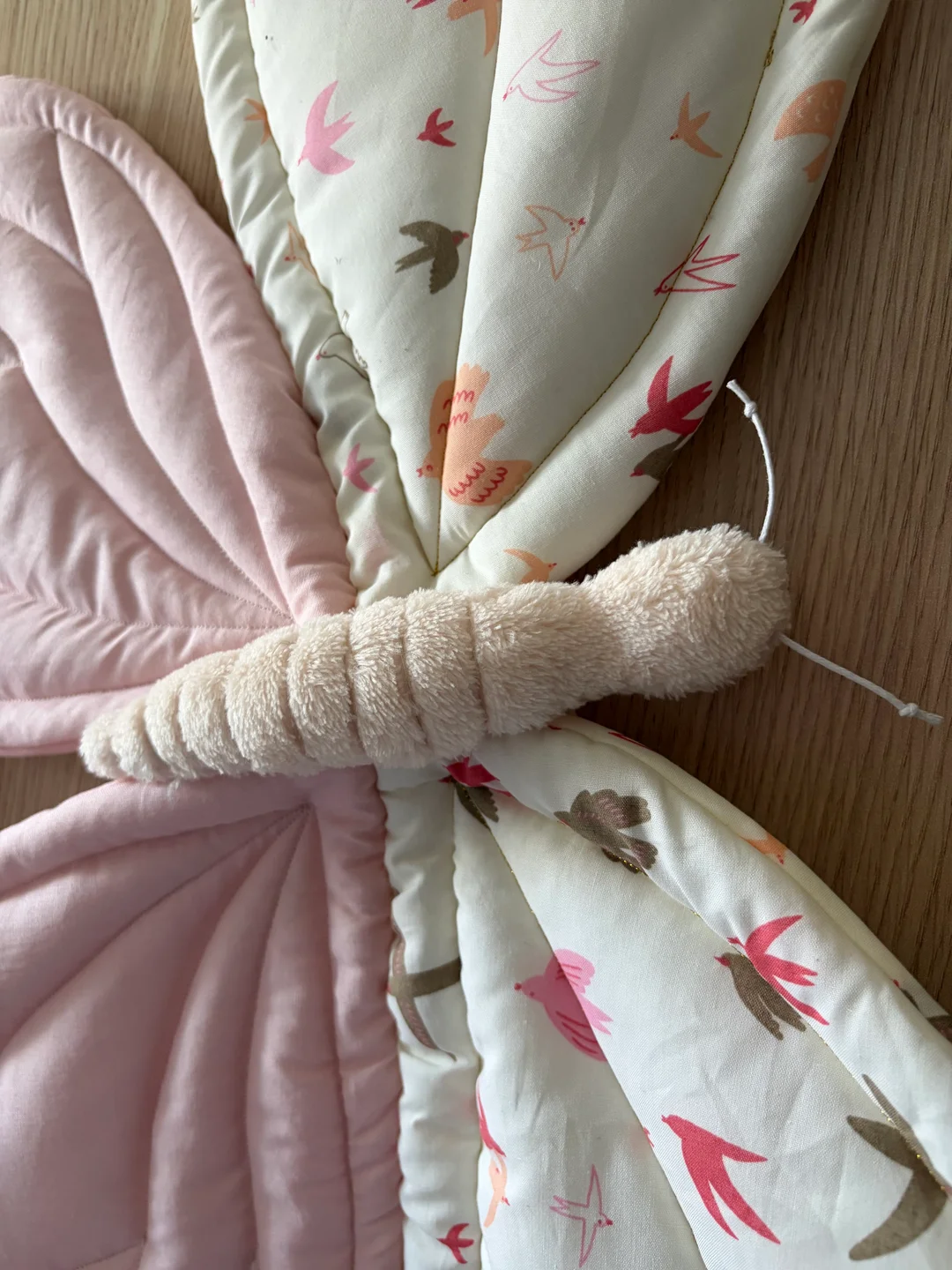 NOLA Pixie pillangó függő – Szabad madarak — 3